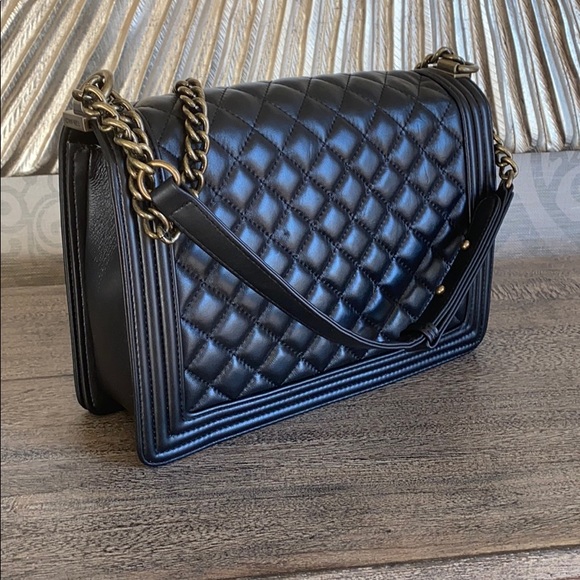 Chanel Quilted Large Bag - Picture 3 of 7